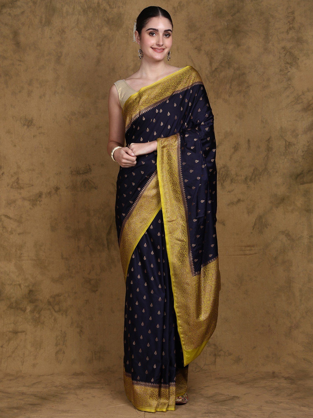 

Exotic India Banarasi Saree with Zari Woven Bootis and Floral Vine Contrast Border-Pallu, Blue