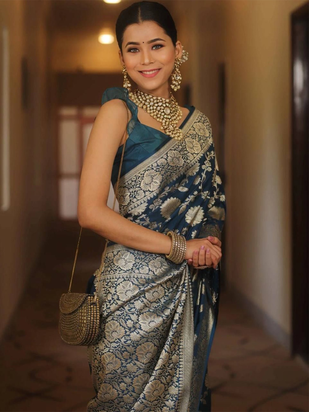 

ZIBLON Woven Design Zari Art Silk Banarasi Saree, Blue