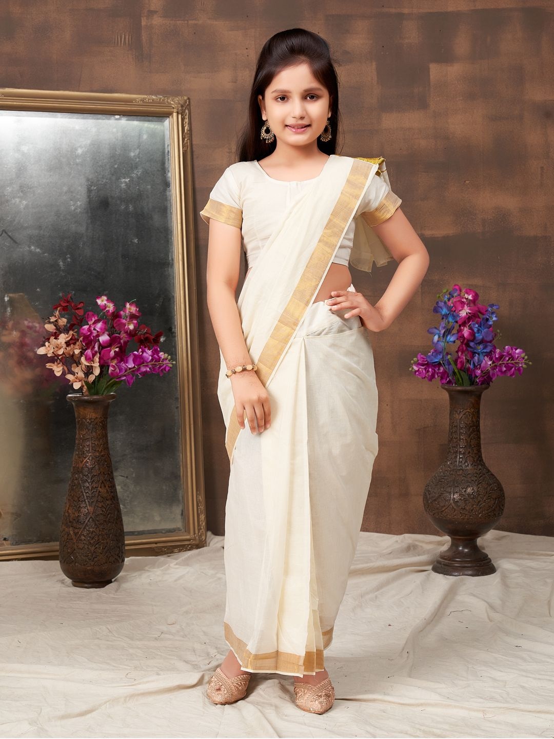 

Sangria Girls Solid Banarasi Saree with Stitched Blouse, Cream