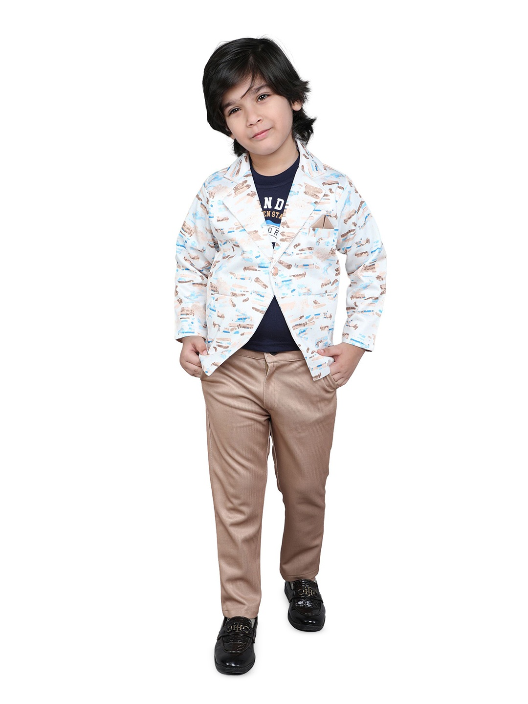 

Fourfolds Boys Printed Single-Breasted Blazer With Trouser And T-Shirt, White