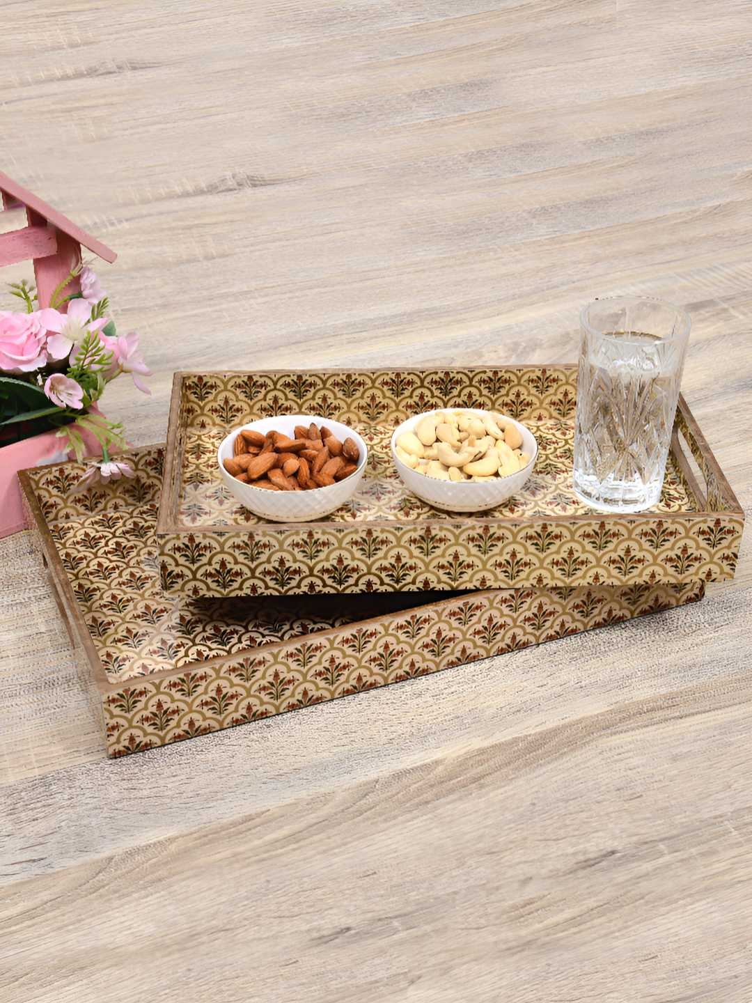 

Home Ecstasy Gold-Toned & Red 3 Pieces Wood Easy to Clean Serving Tray