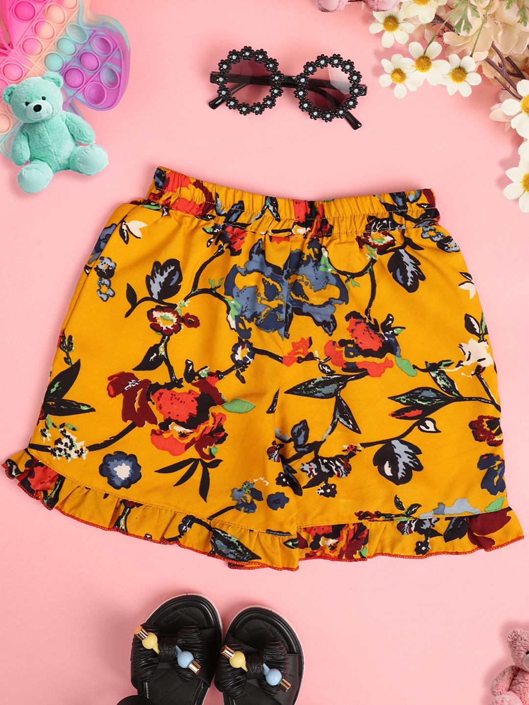 Cutiekins Girls Floral Printed Mid-Rise Shorts, Mustard