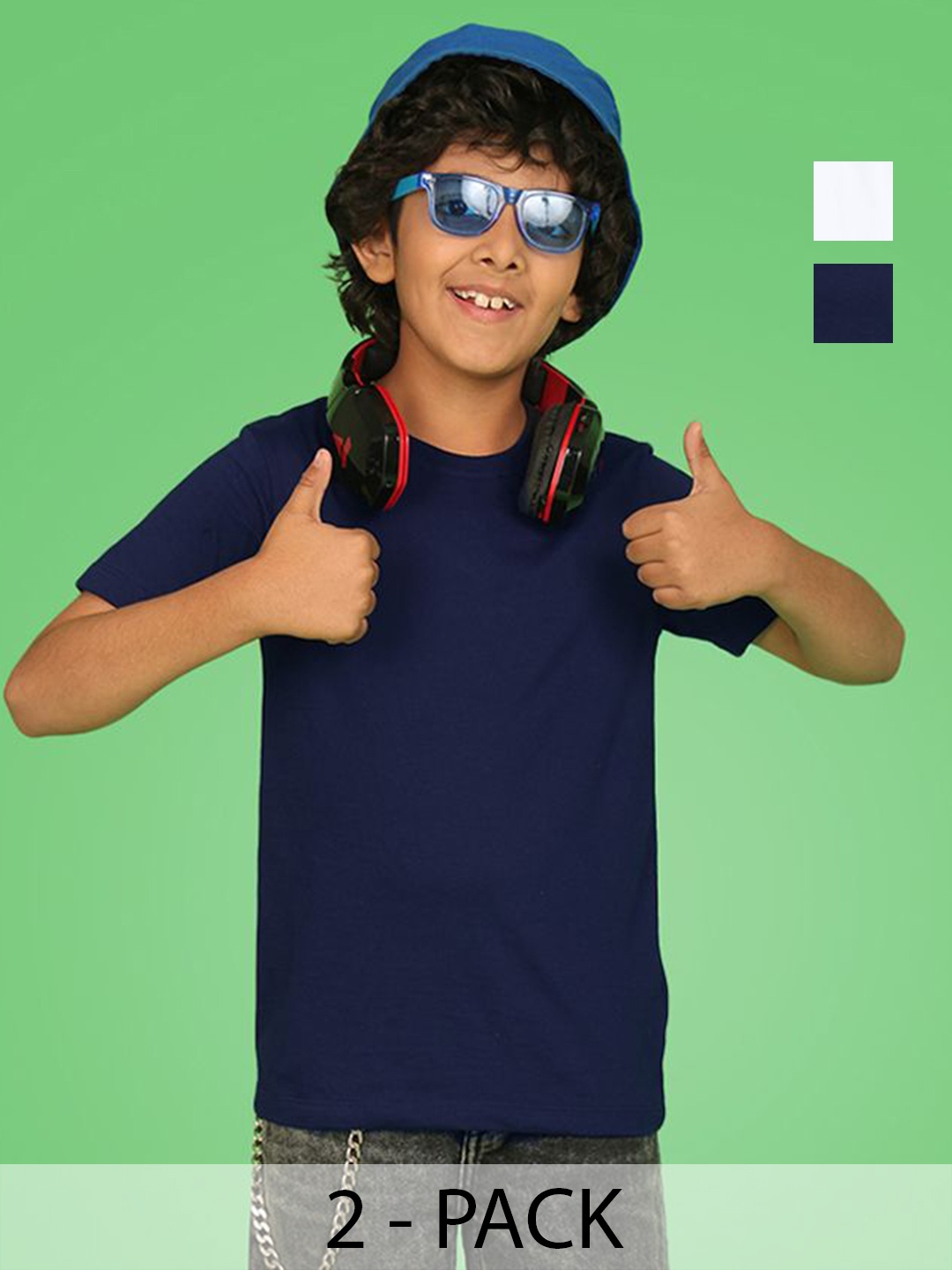 

NUSYL Pack of 2 Boys White & Navy Blue Solid Half Sleeve T-Shirts