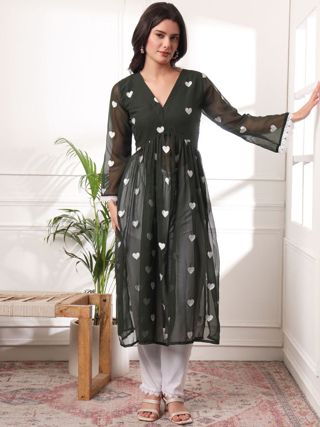

KALINI Heart Shaped Embroidered V-Neck Georgette A-Line Kurta With Trousers, Green