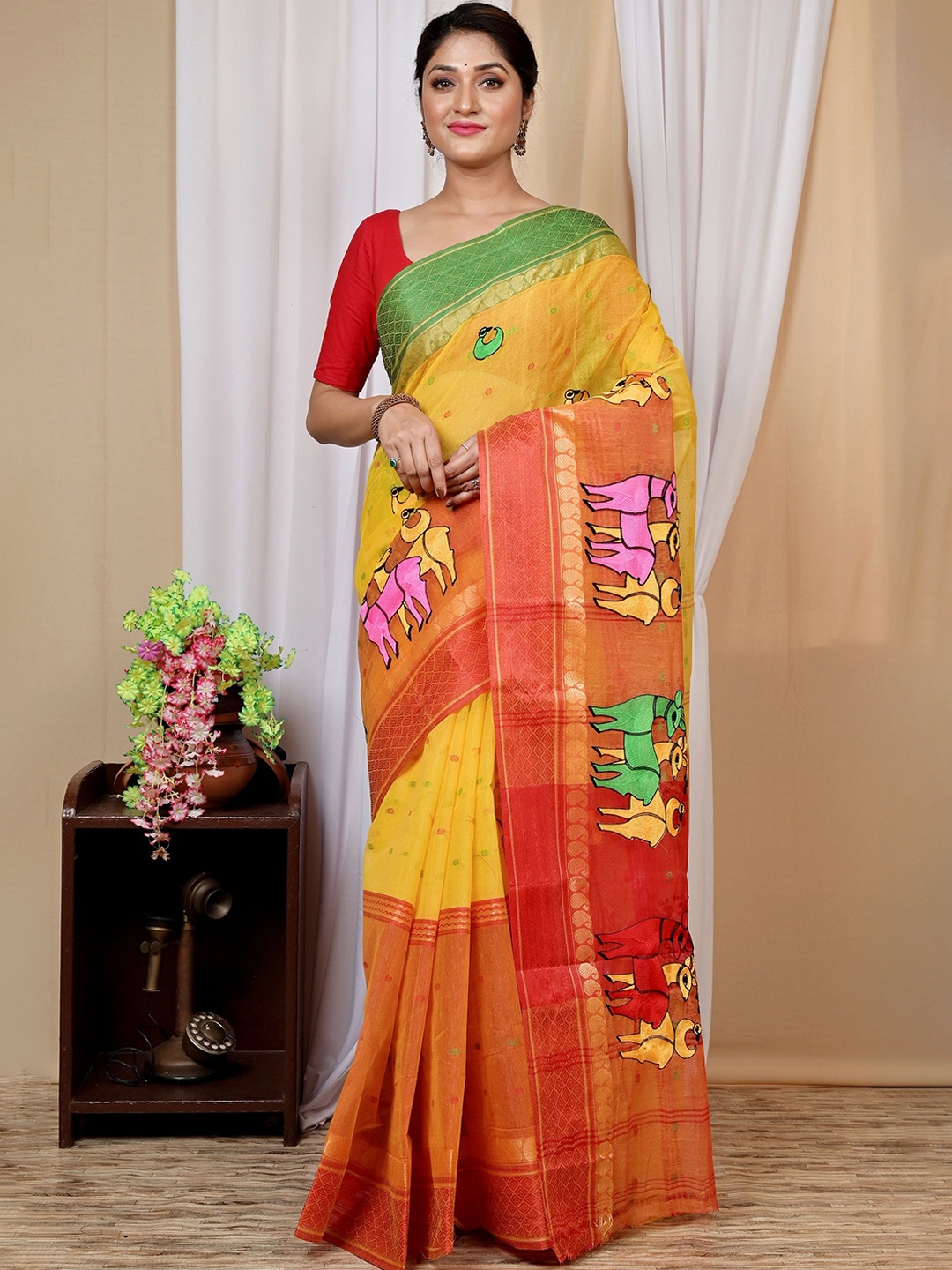 

PuJoy Woven Design Pure Cotton Taant Saree, Yellow