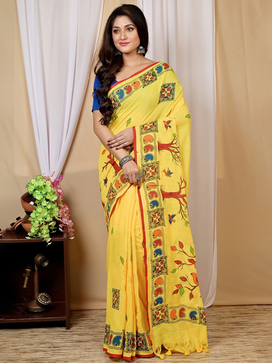 

PuJoy Woven Design Pure Cotton Taant Saree, Yellow