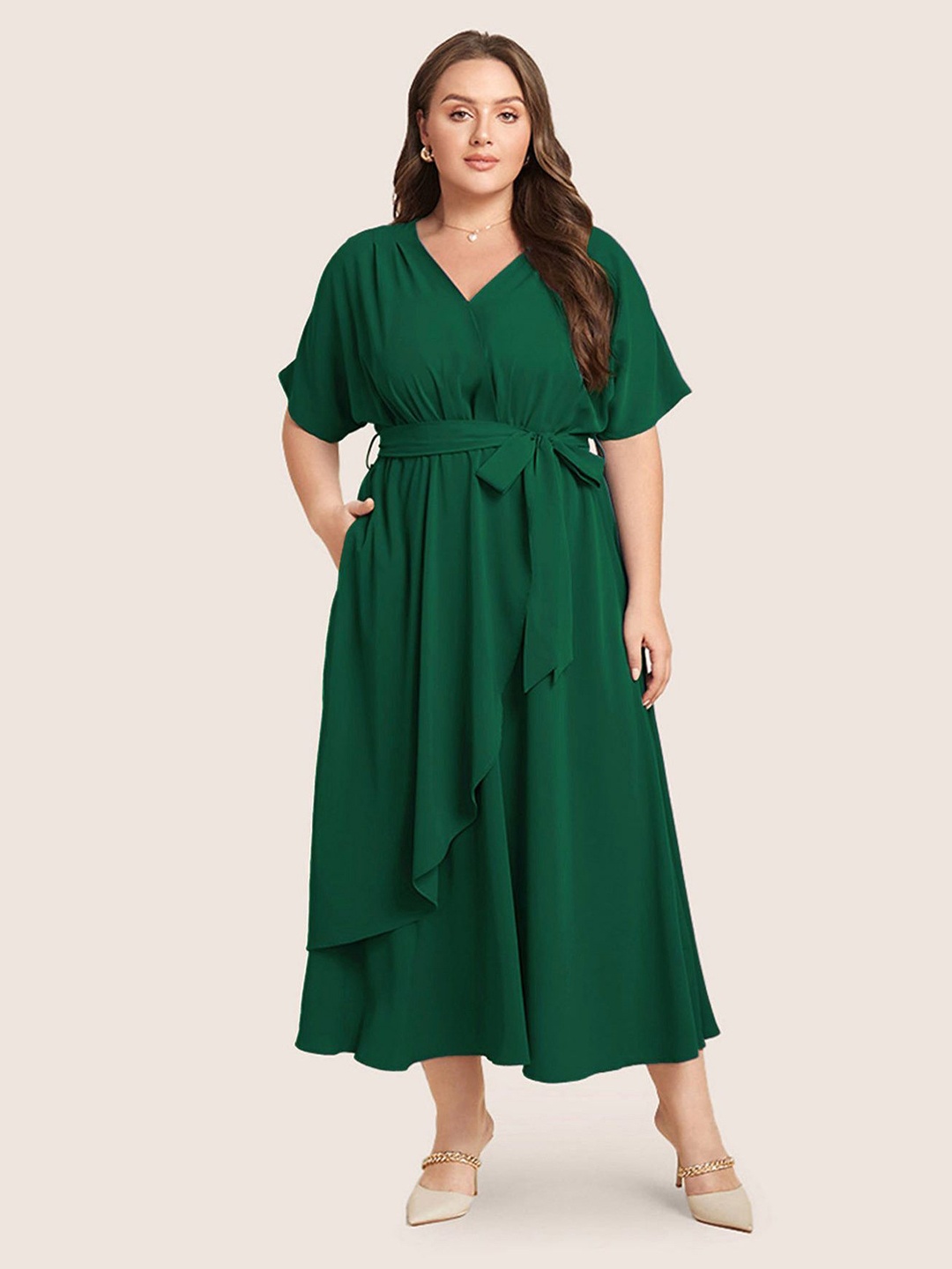 

DressBerry Curve Women Plus Size V-Neck Short Sleeves Fit & Flare Midi Dress, Green