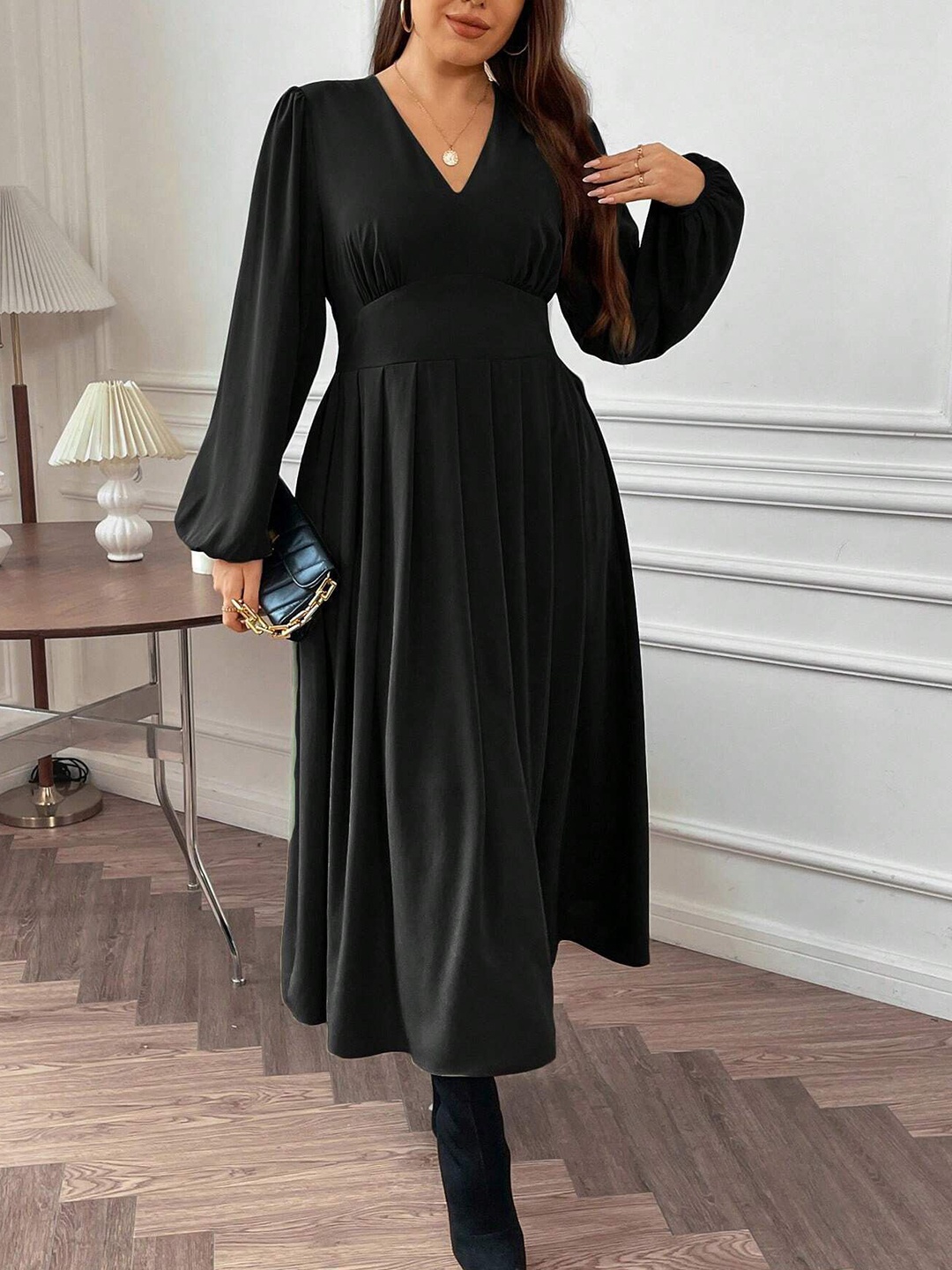

DressBerry Curve Women Puff Sleeves V-Neck Fit and Flare Maxi Dress, Black
