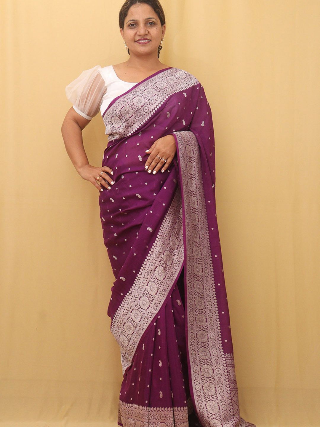 

Luxurionworld Woven Design Zari Pure Georgette Banarasi Saree, Purple