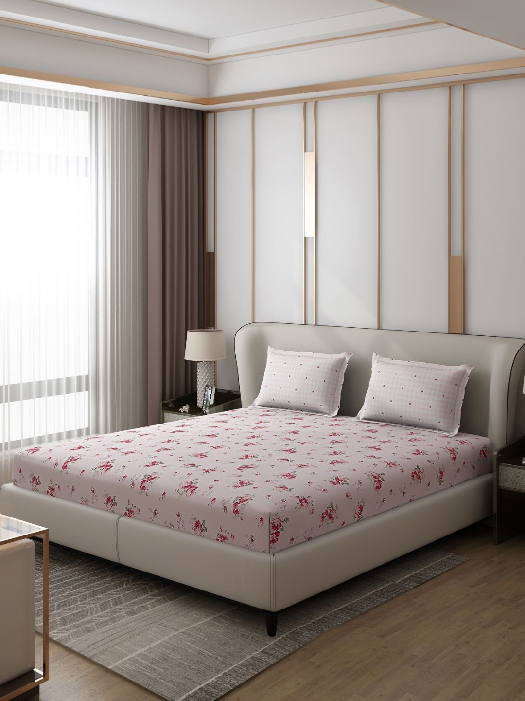 

Monte Carlo Edmond Peach-Coloured & Red Floral 130 TC Queen Bedsheet with 2 Pillow Covers