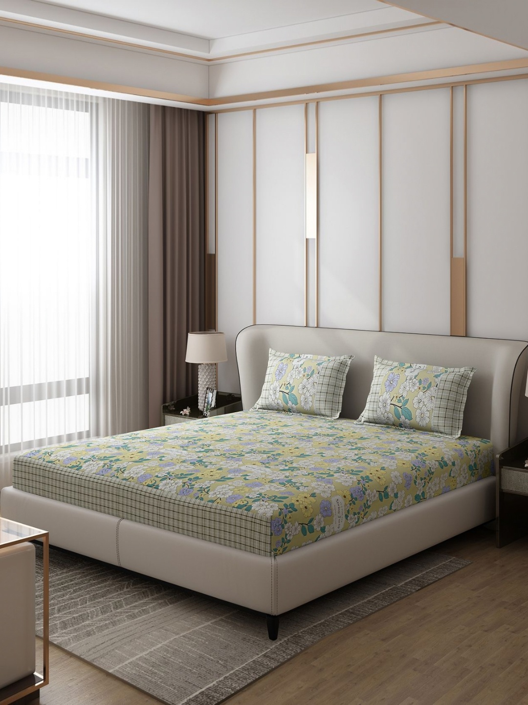 

Monte Carlo Essence Mustard & White Ethnic 130 TC King Bedsheet with 2 Pillow Covers