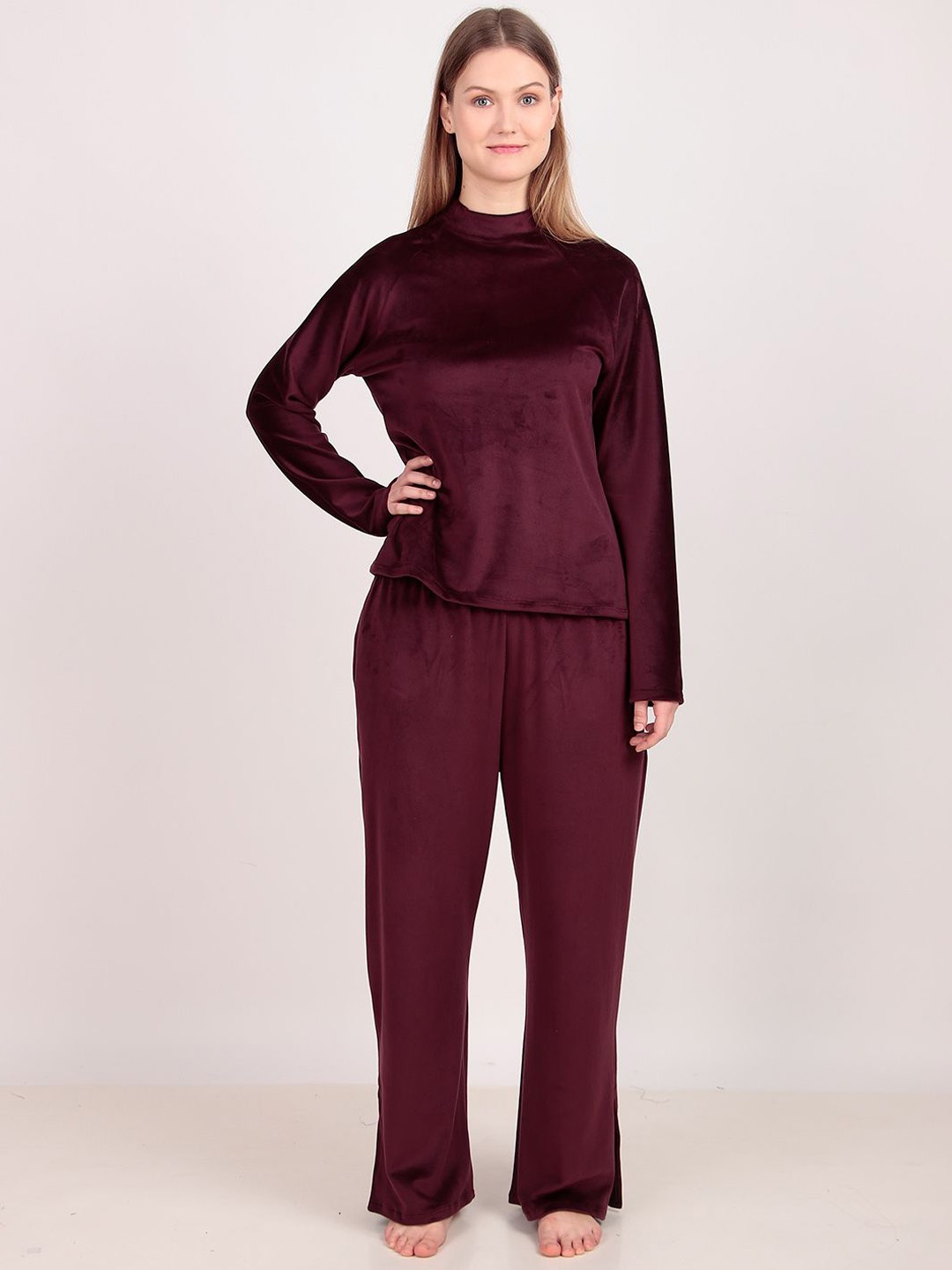 

Masha Women Velvet Night suit, Burgundy