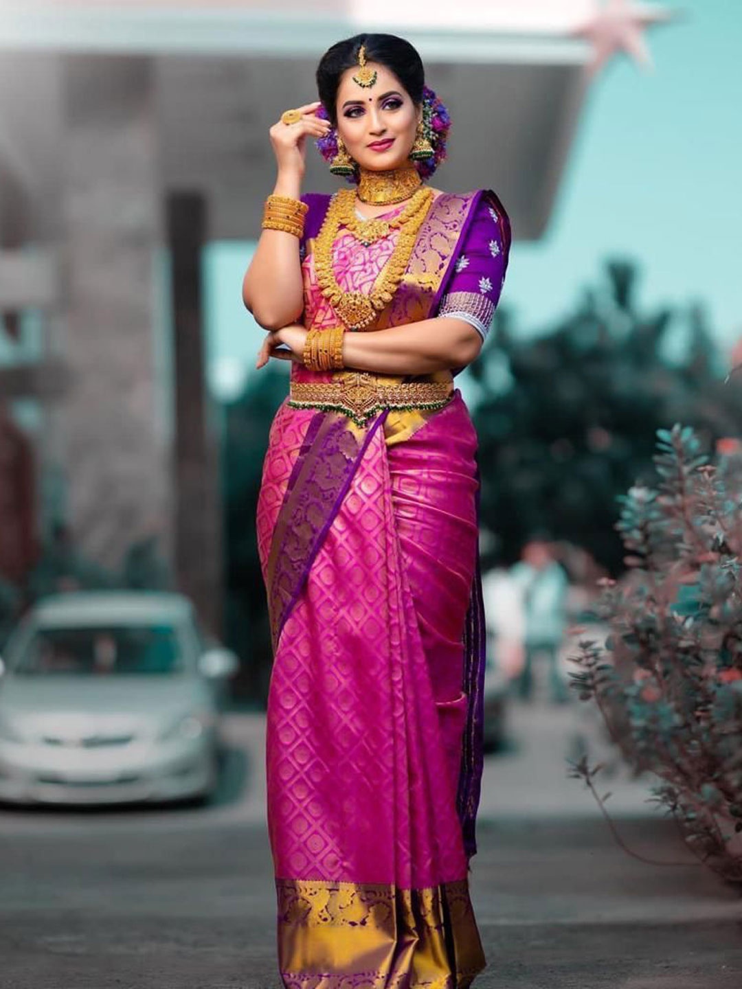 

Miss Beelee Woven Design Zari Banarasi Saree, Pink