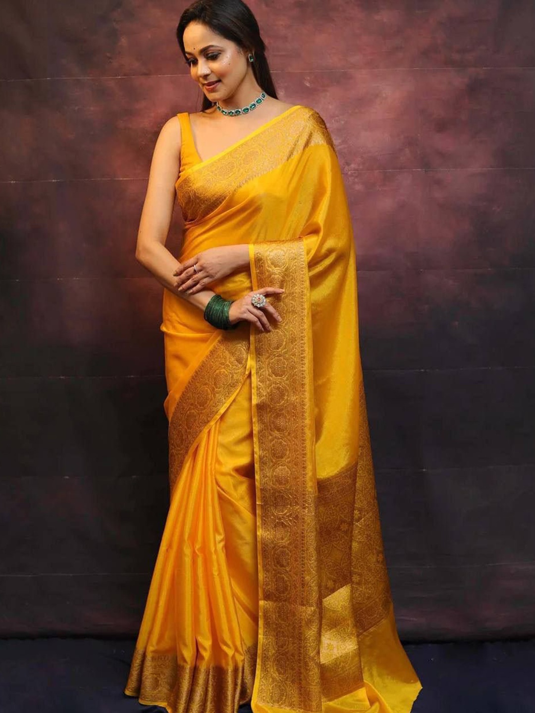 

Miss Beelee Zari Banarasi Saree, Yellow