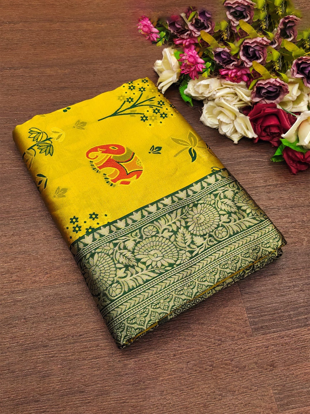 

Miss Beelee Ethnic Motifs Woven Design Zari Banarasi Saree, Yellow