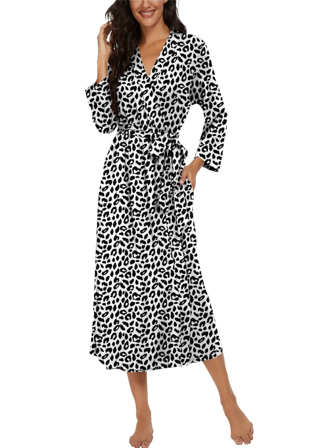 

XPIOX Women's Printed Satin Bathrobe, Black