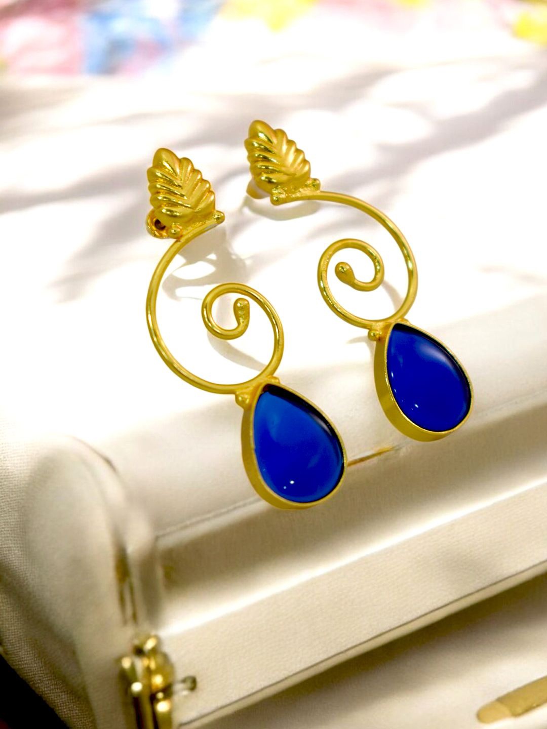 

TISHUL JEWELS Gold-Plated Artificial Stone Studded Contemporary Drop Earrings, Blue