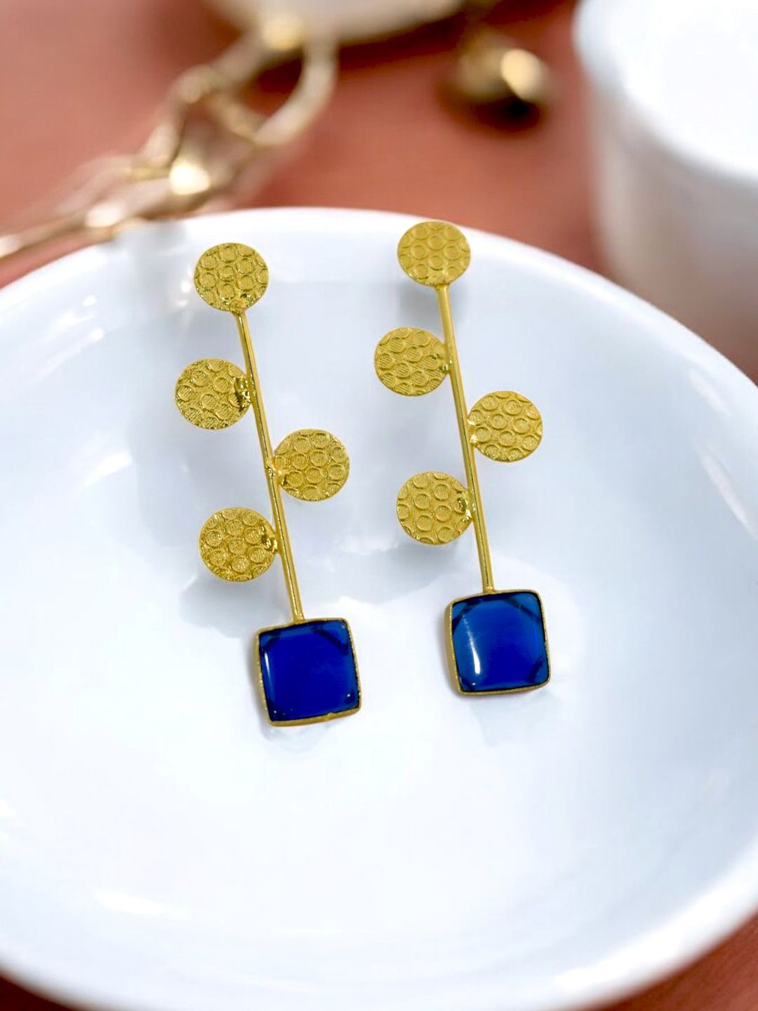 

TISHUL JEWELS Gold-Plated Artificial Stone Studded Contemporary Drop Earrings, Blue