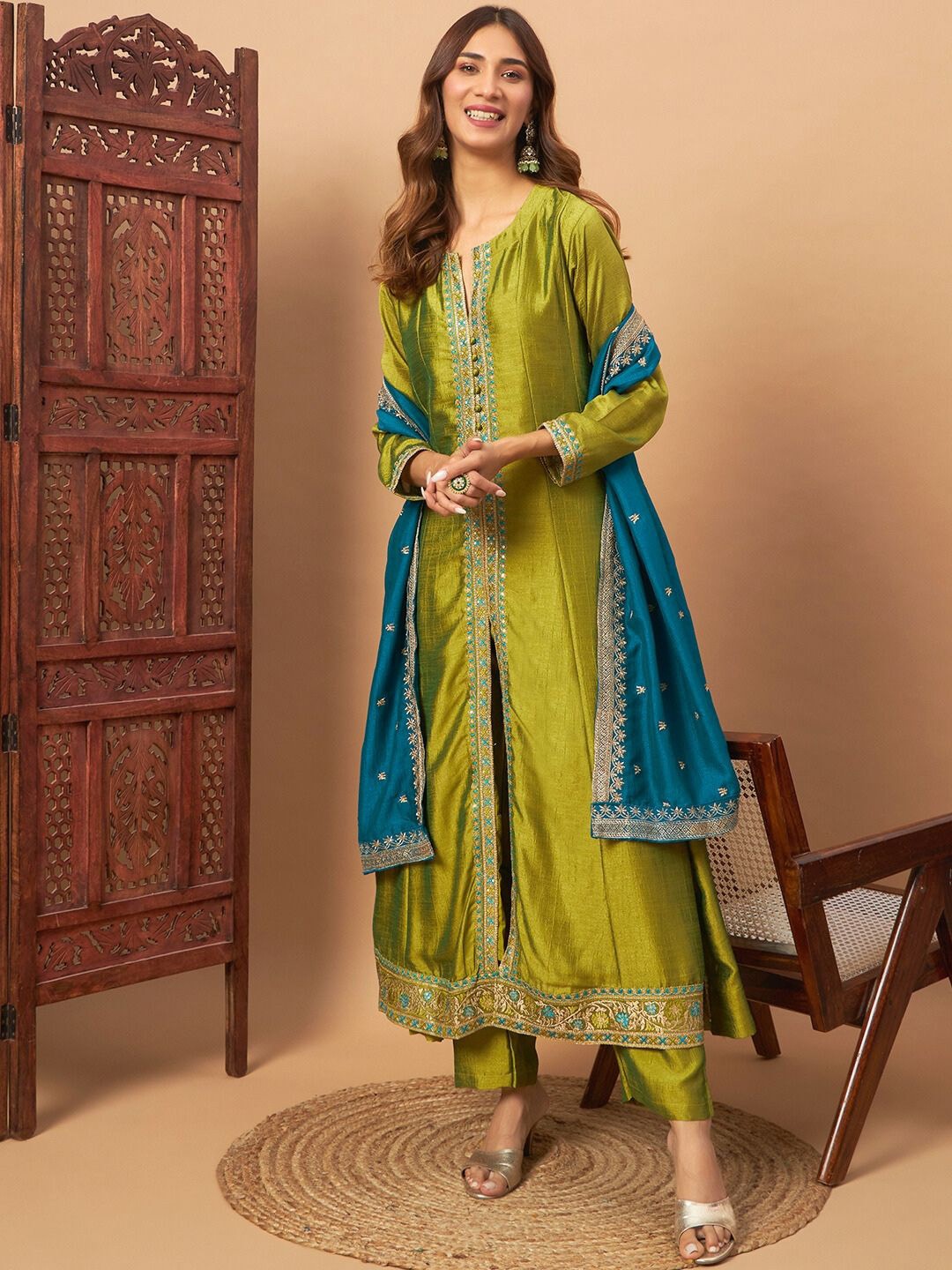 

Chhabra 555 Ethnic Motifs Embroidered Notch-Neck A-Line Kurta With Trousers & Dupatta, Green