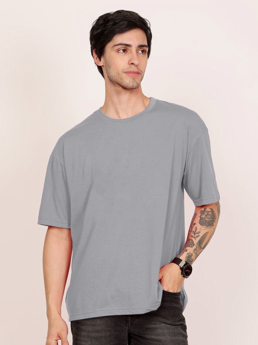 

Leotude Men Solid Round Neck Cotton Oversized T-shirt, Grey