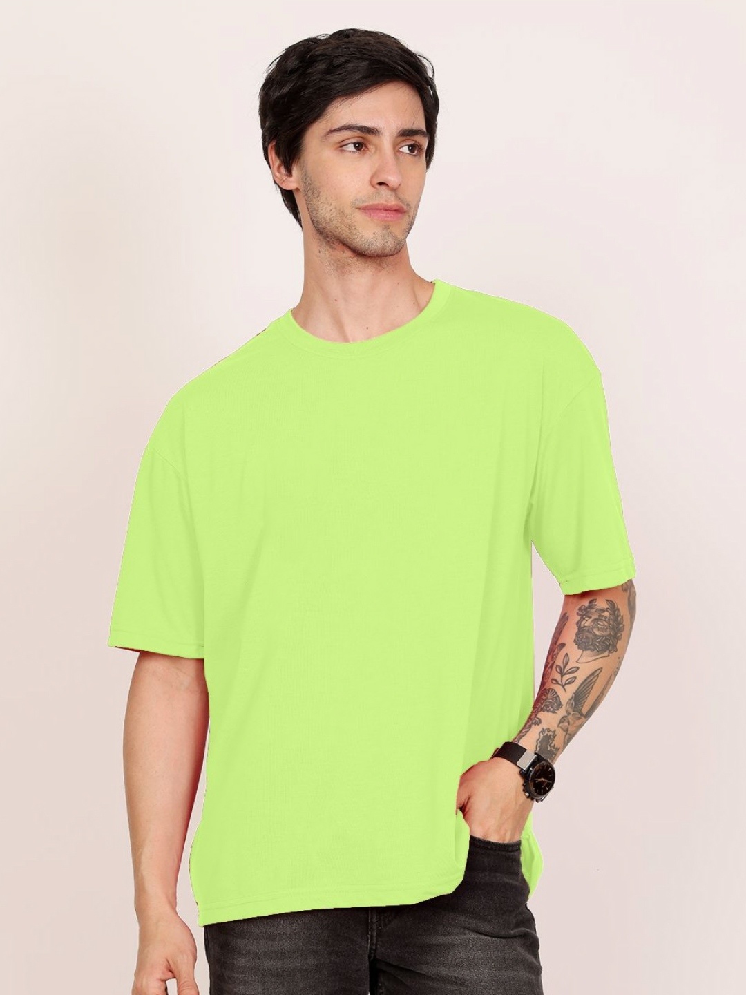 

Leotude Men Solid Round Neck Cotton Oversized T-shirt, Green