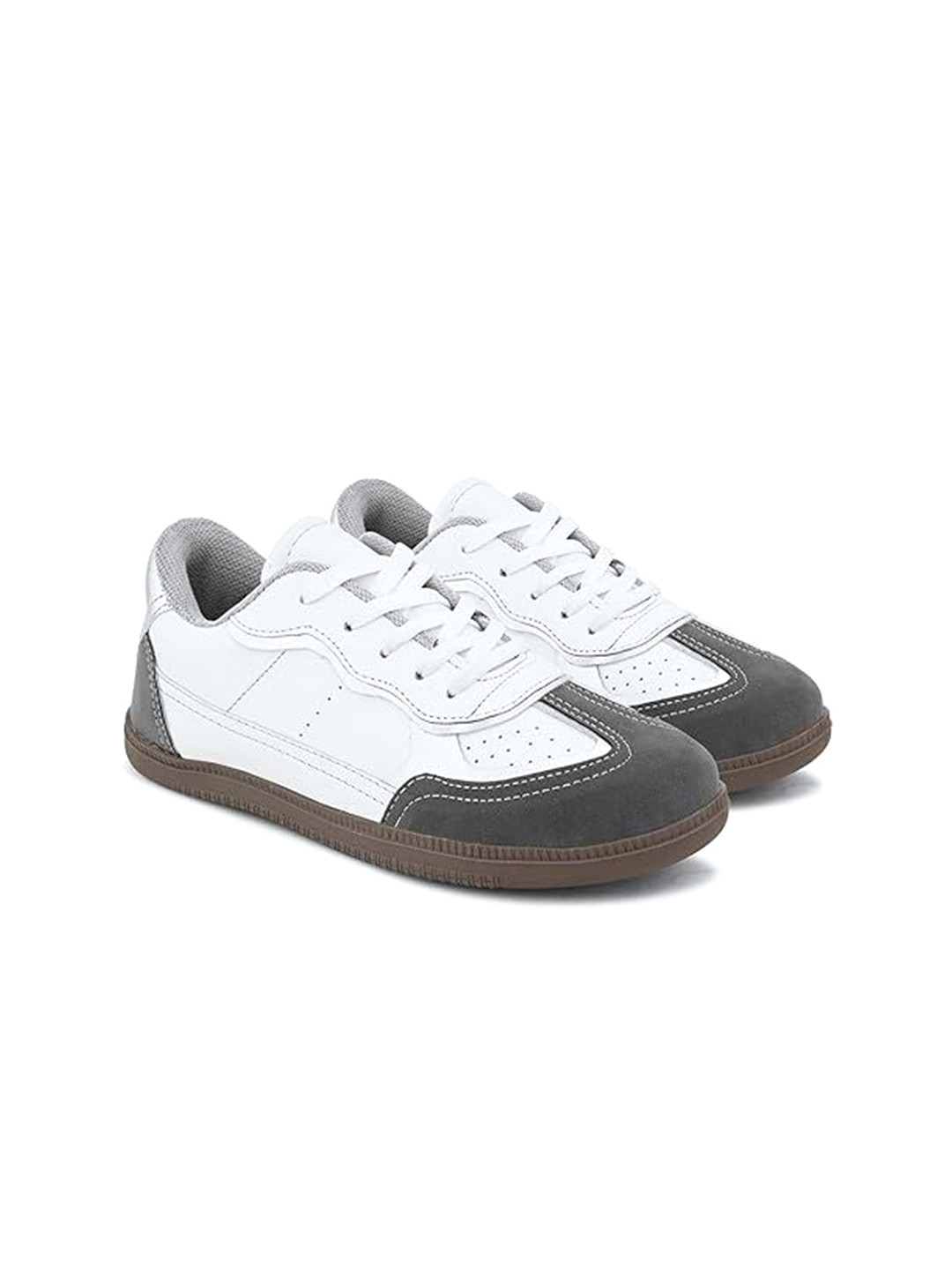 

The Roadster Lifestyle Co. Women Lace-Ups Casual Sneakers, White
