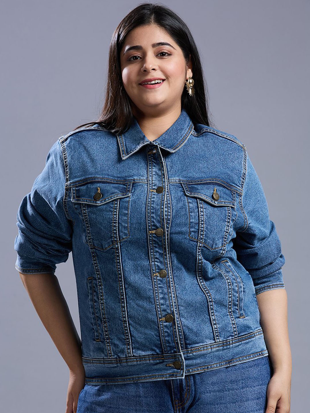 

Turning Blue Women Spread Collar Solid Cotton Casual Denim Jacket