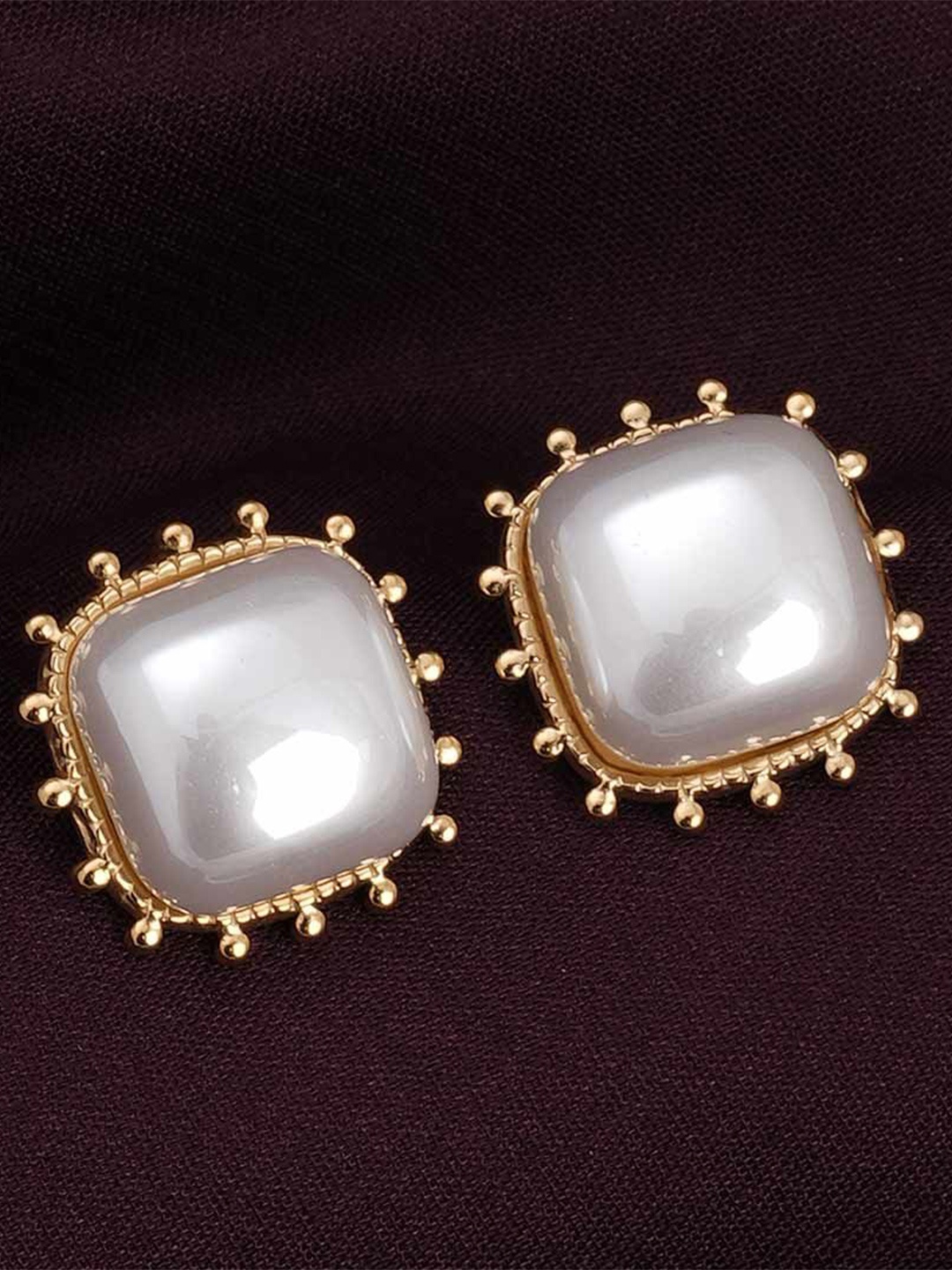 

PALMONAS Stainless Steel Gold Plated Contemporary Pearls Studs Earrings, White