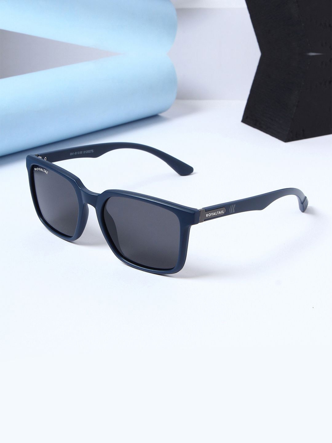 

ROYALTAIL Unisex Square Sunglasses with Polarised Lens RT-SUNG-108, Black