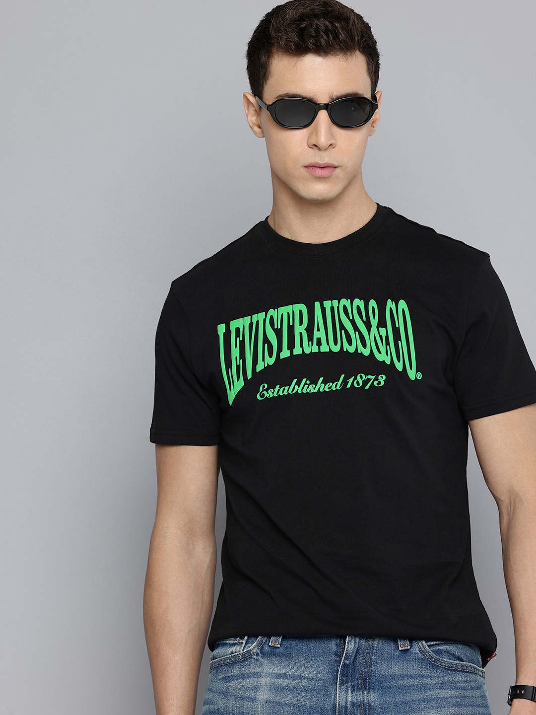 

Levis Slim Fit Brand Logo Printed Pure Cotton T-shirt, Black