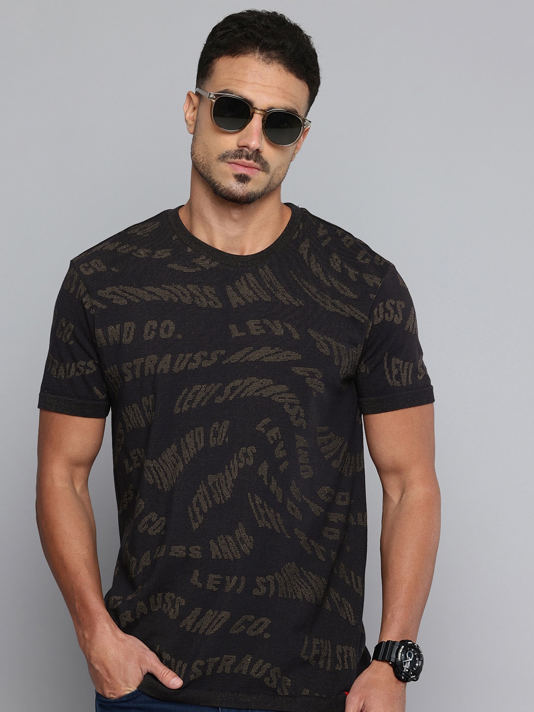 

Levis Brand Logo Self Design Slim Fit T-shirt, Black