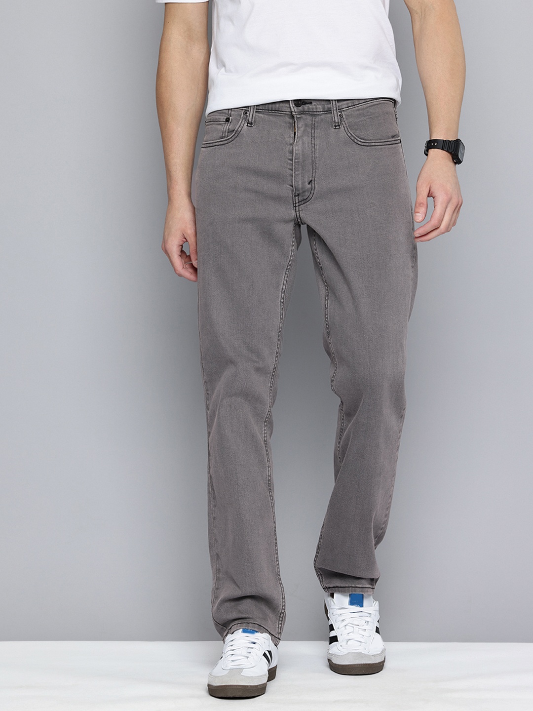 

Levis Men 541 Tapered Fit Stretchable Jeans, Grey
