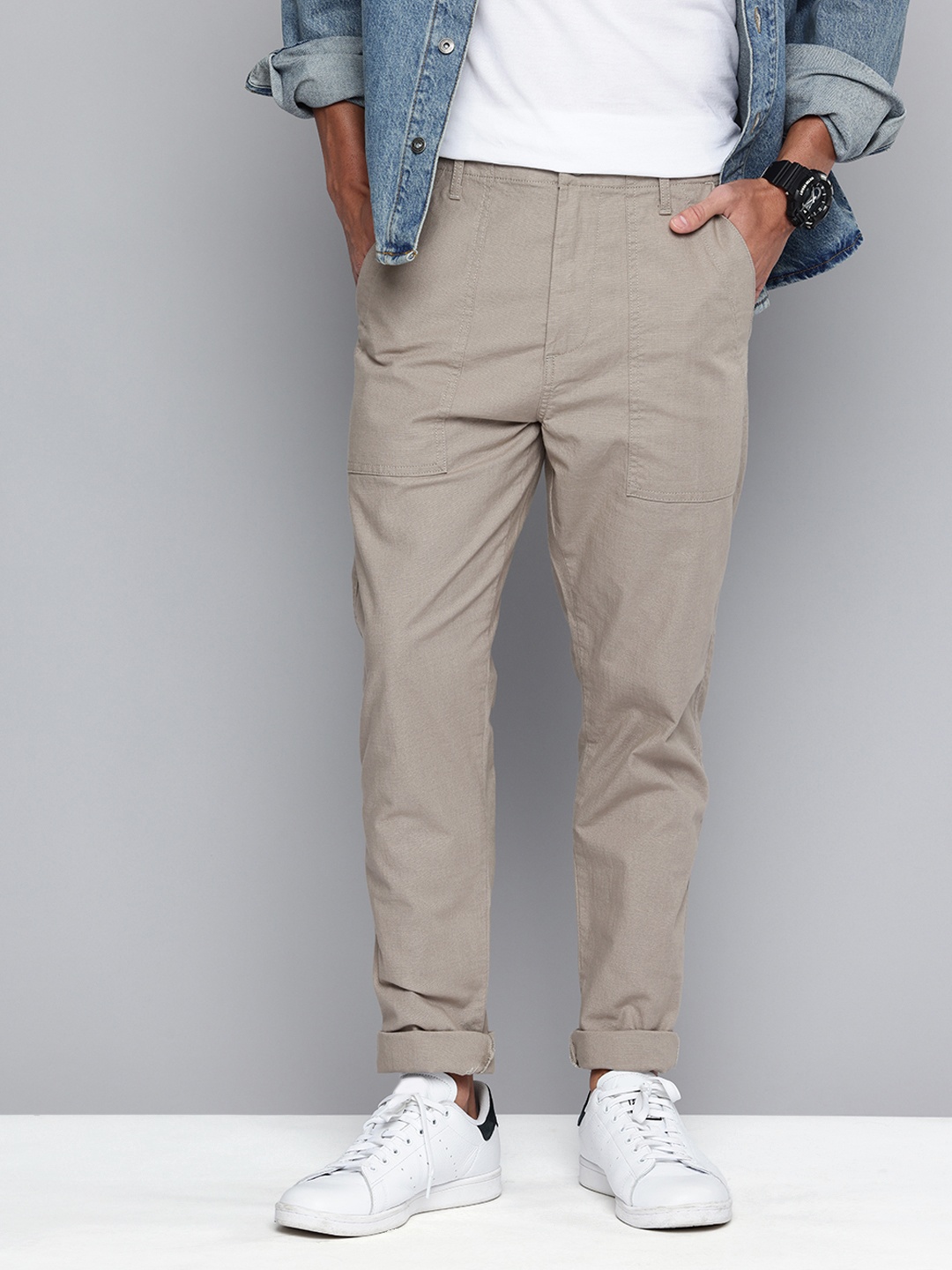 

Levis Men Slim Fit Trousers, Beige