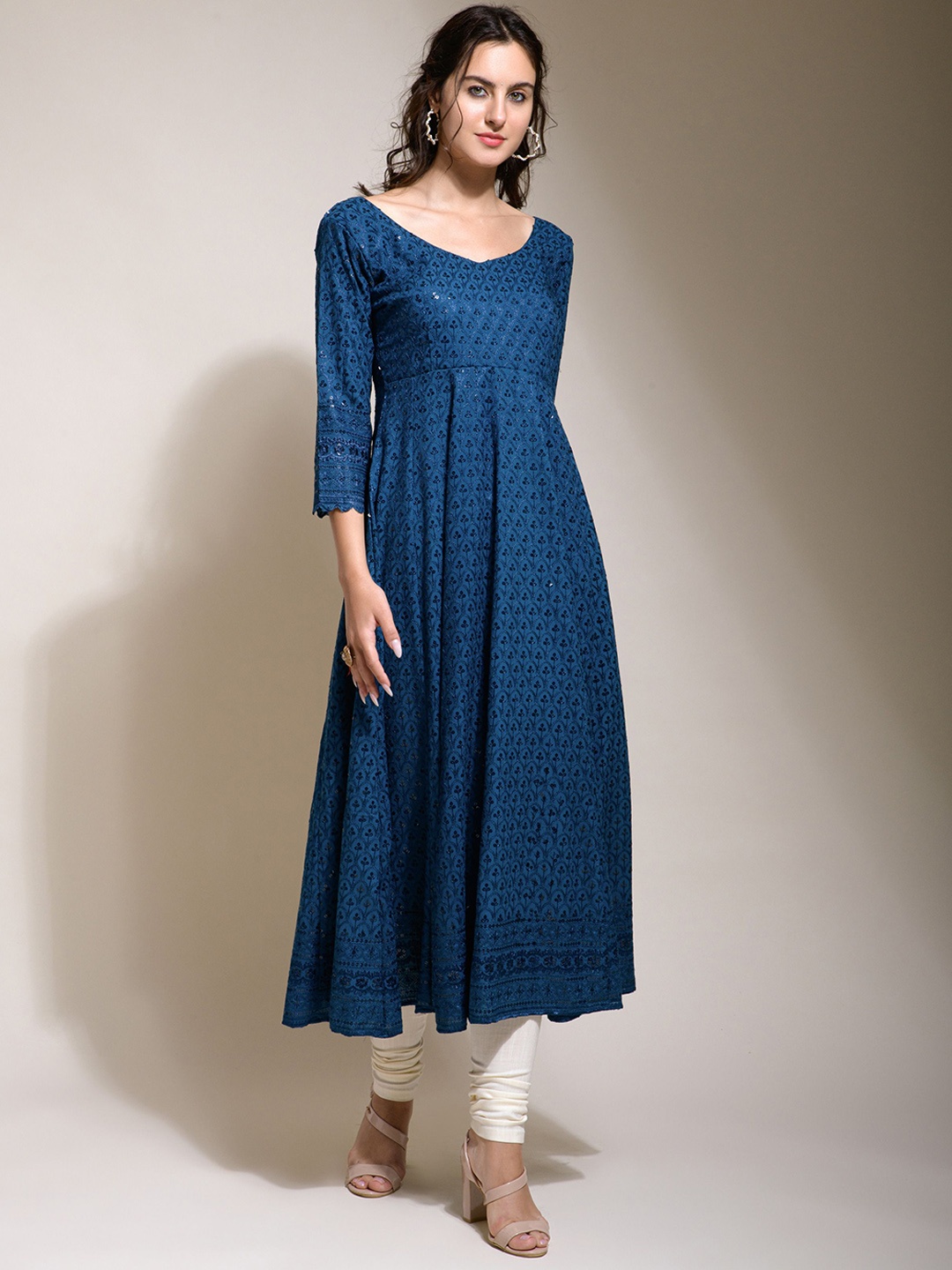 

SAZRIKA Floral Sequinned V-Neck Anarkali Kurta, Blue