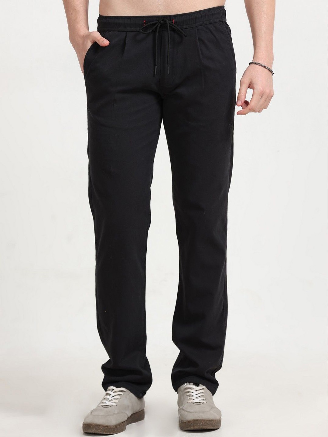 

NEVER NEUD Men Relaxed Straight Fit Lazy Linen Pleated Trousers, Black