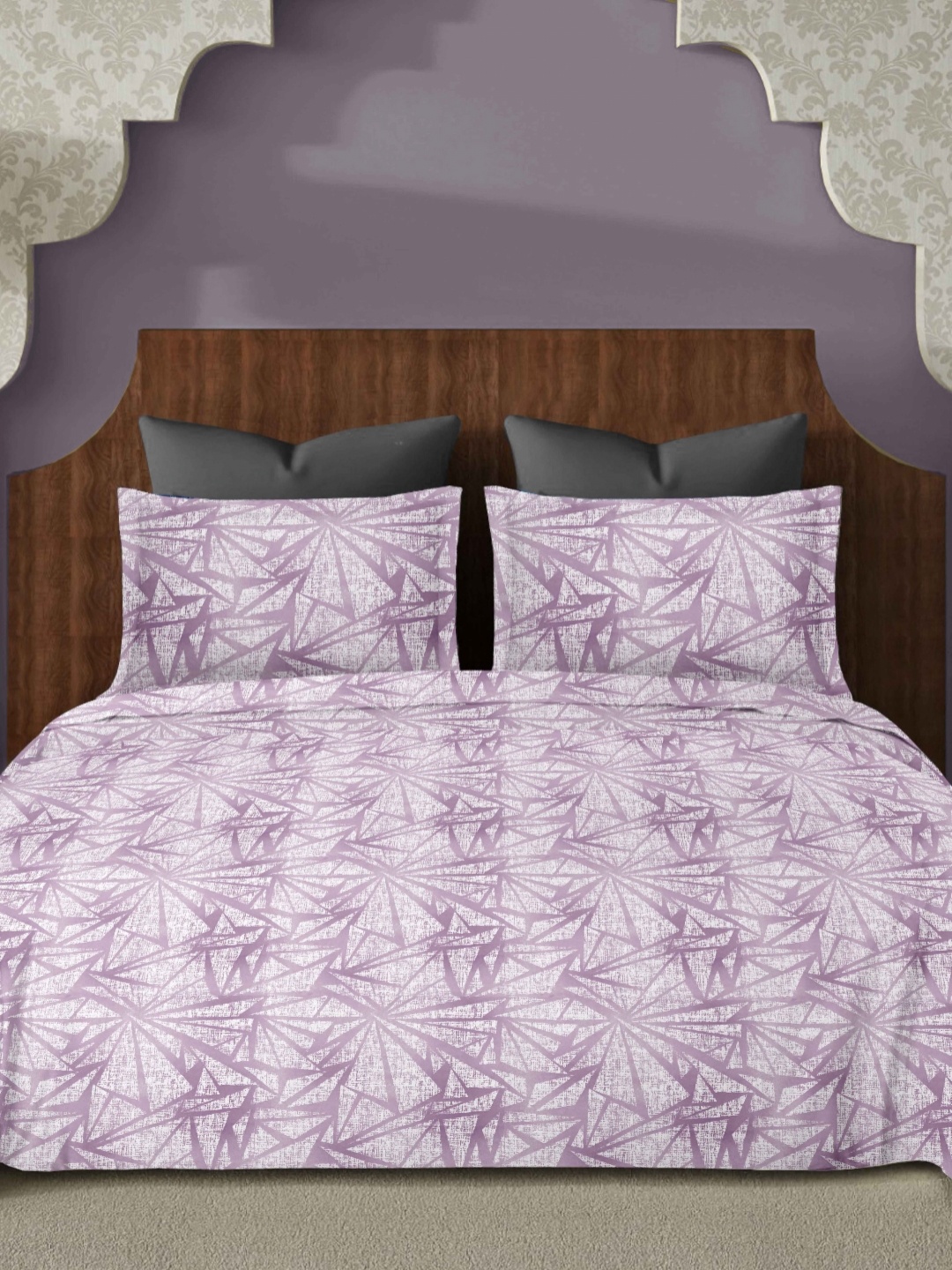 

Ariana Lavender & White Printed 144 TC Cotton King Bedsheet Set 2.70 m x 2.70 m