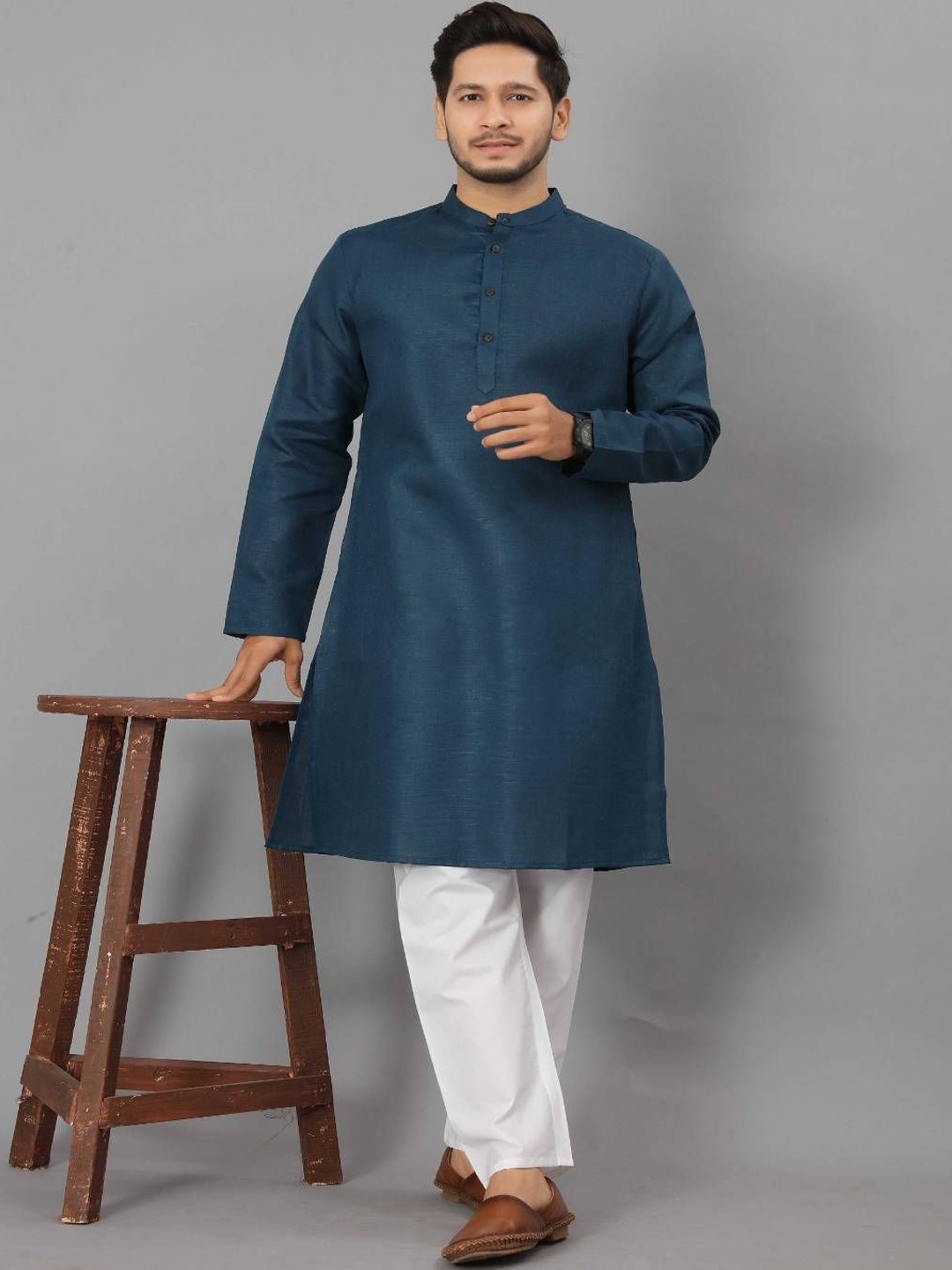 

Odd By Poshaak Men Solid Cotton Regular Kurta, Teal