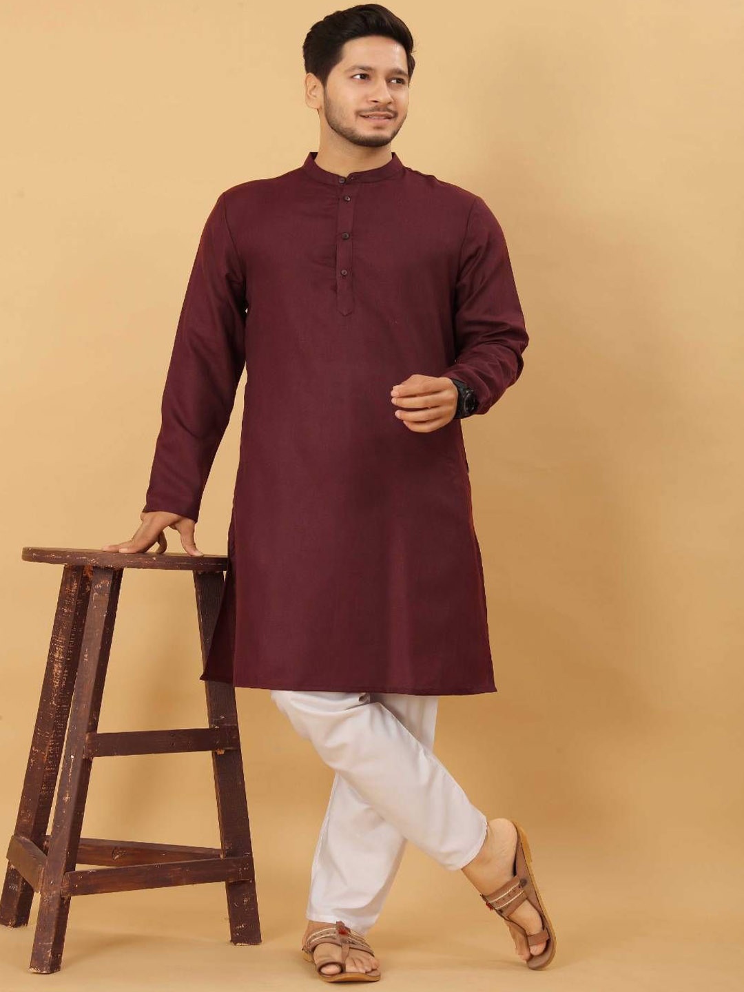 

Odd By Poshaak Mandarin Collar Pure Cotton Straight Kurta, Maroon