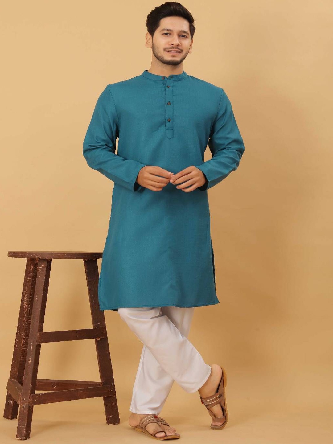 

Odd By Poshaak Men Solid Cotton Regular Kurta, Teal