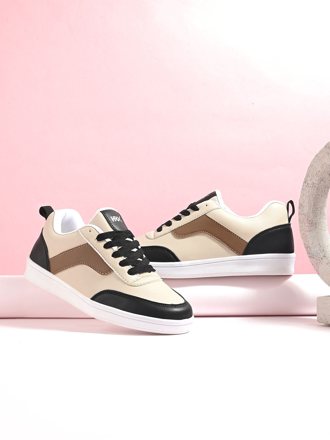 

HRX by Hrithik Roshan Women Colourblocked Sneakers, Beige