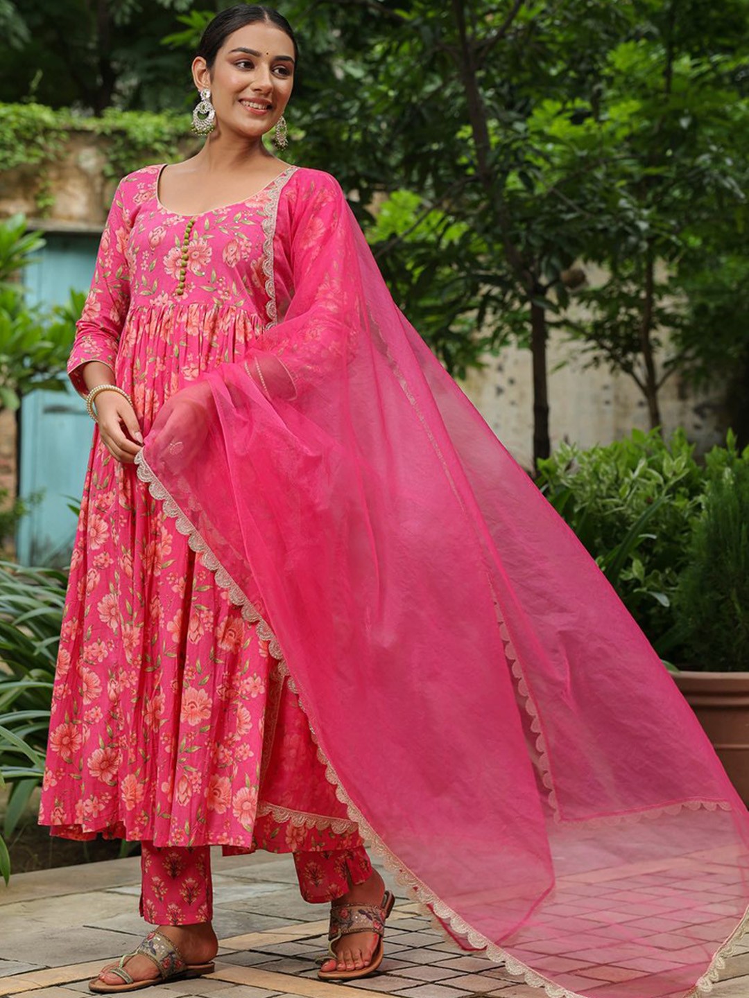 

Jaipur Morni Floral Printed Scoop Neck Anarkali Pure Cotton Kurta With Trouser And Dupatta, Pink
