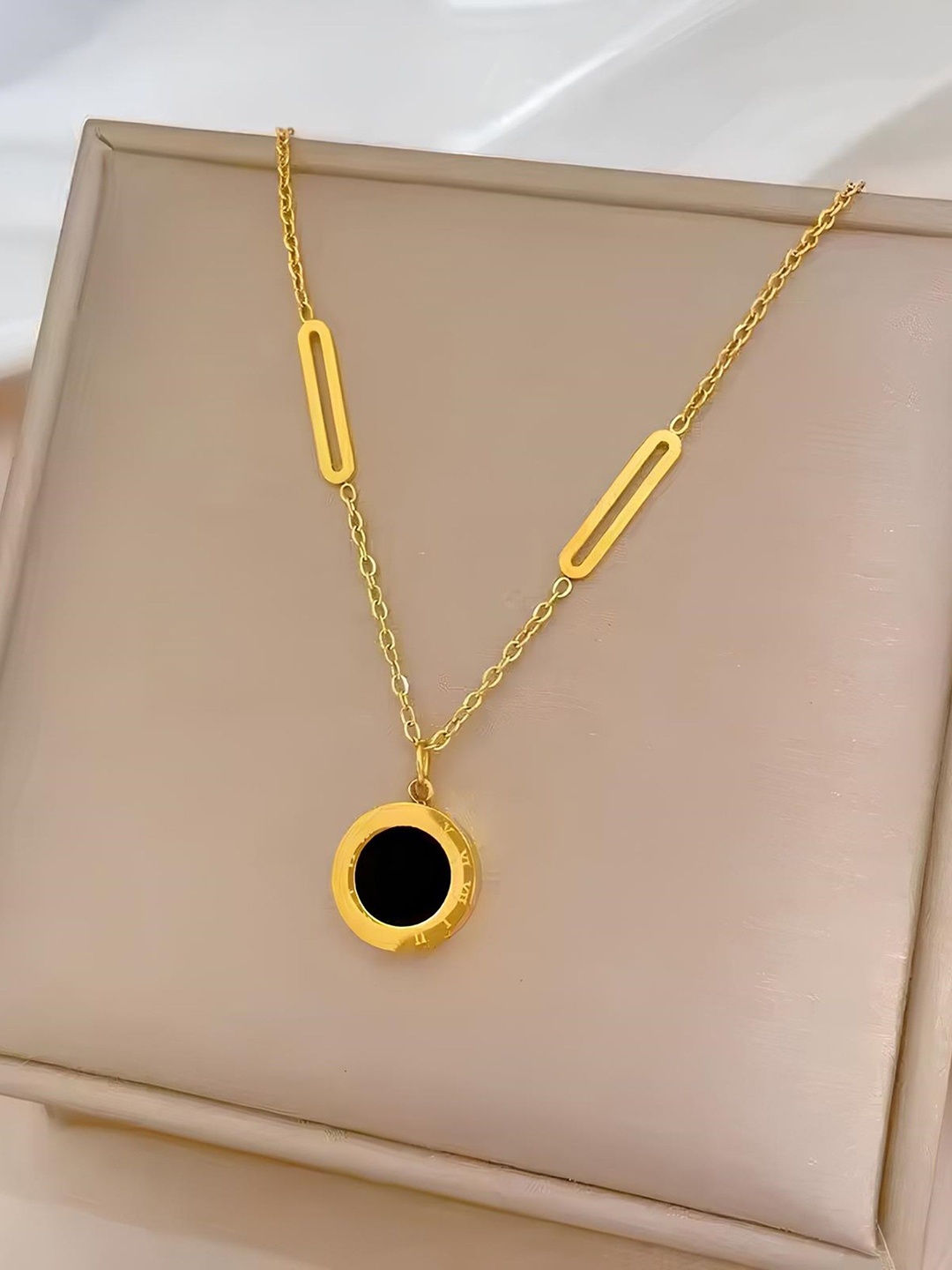 

KARISHMA KREATIONS Gold-Plated Stainless Steel Circular Pendants with Chains