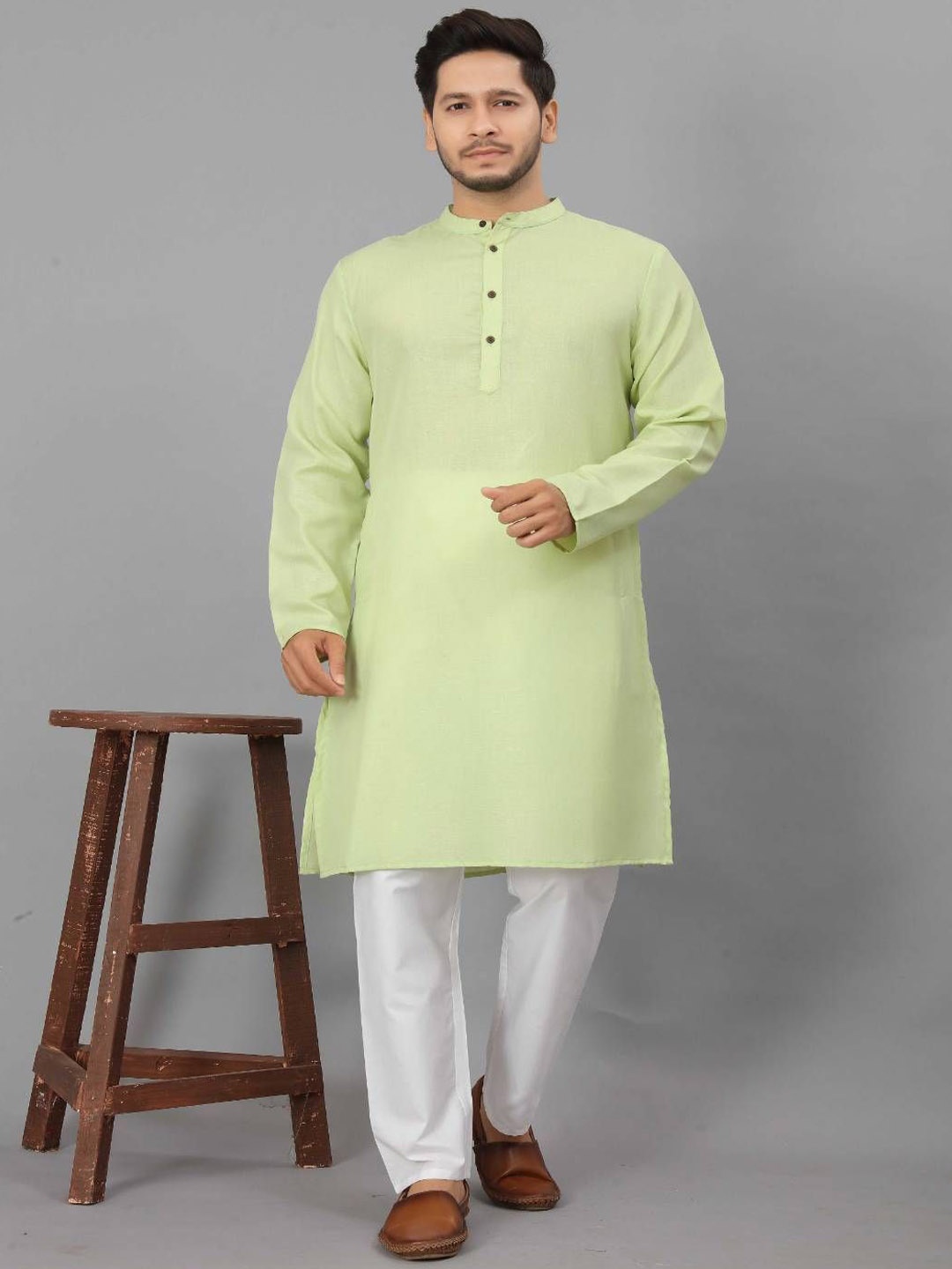 

Odd By Poshaak Men Solid Cotton Regular Kurta, Green