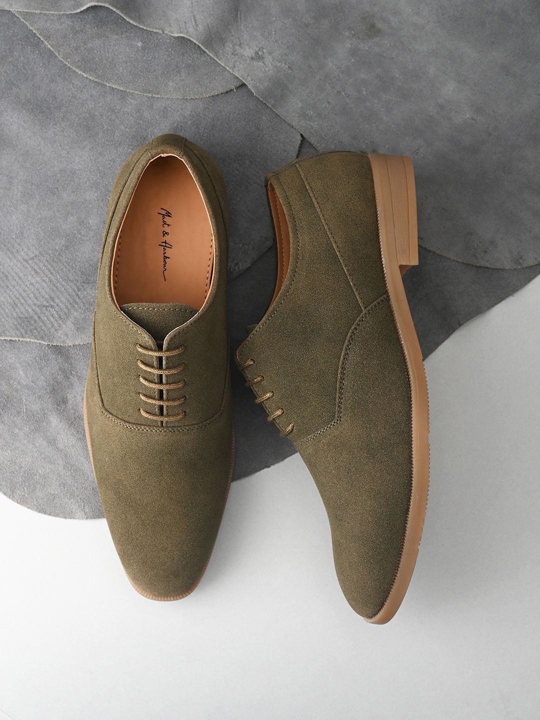 

Mast & Harbour Men Lightweight Suede Lace-Up Derbys, Olive