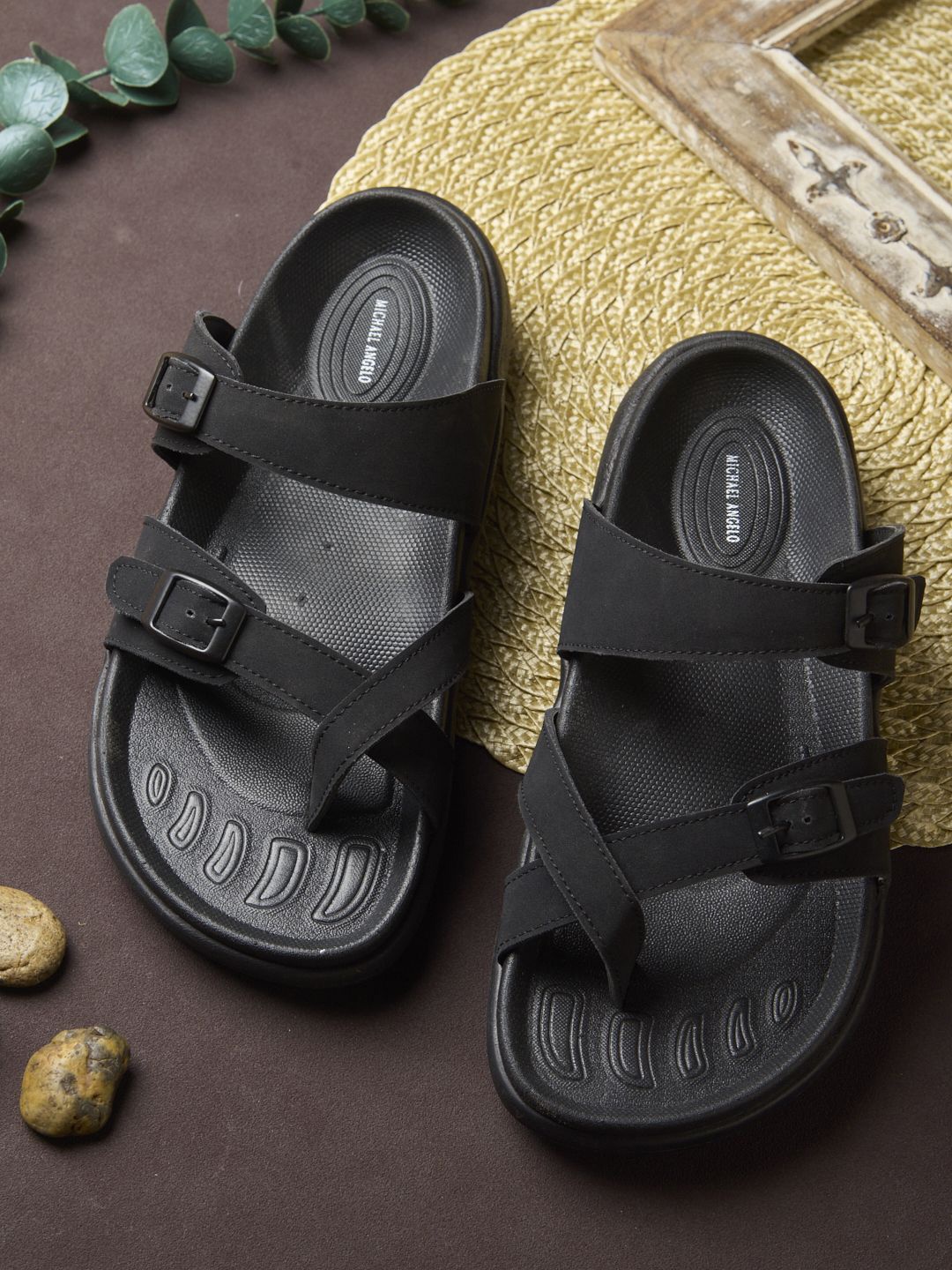 

MICHAEL ANGELO Men Slip-On Flip Flops, Black