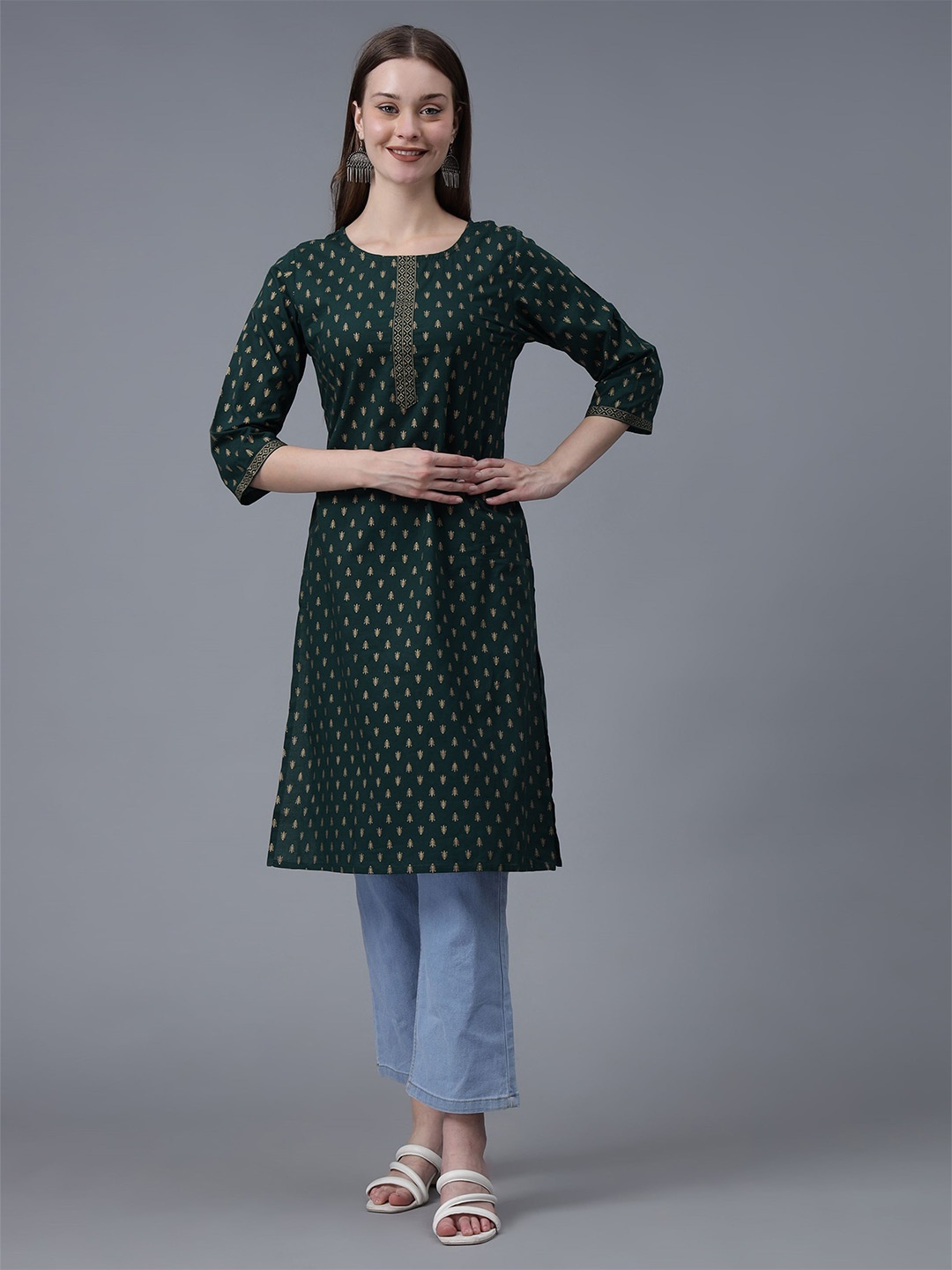 

StyleOcean Ethnic Motifs Woven Design Straight Pure Cotton Kurtas, Green