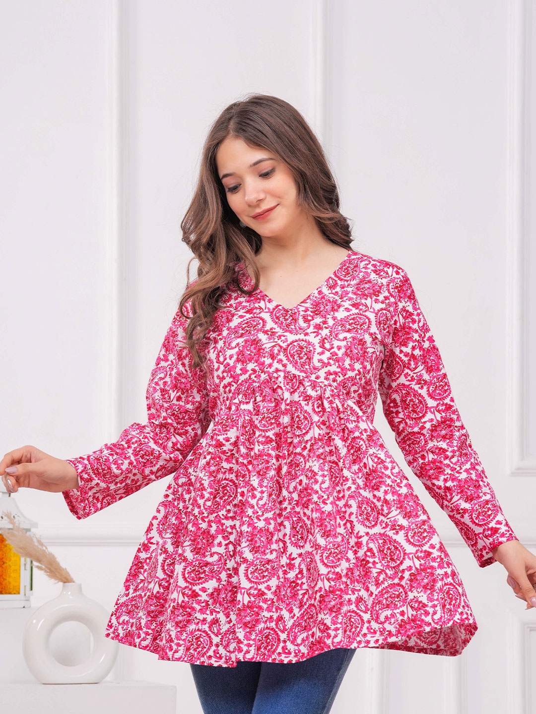 

MF ERA Jaipuri Printed Cotton V-Neck Pure Cotton Kurti, Pink