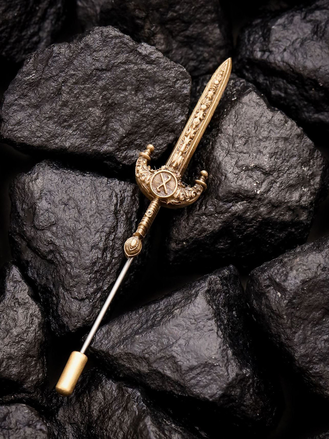 

COSA NOSTRAA Men Blade of Valor Lapel Pin Brooch, Gold