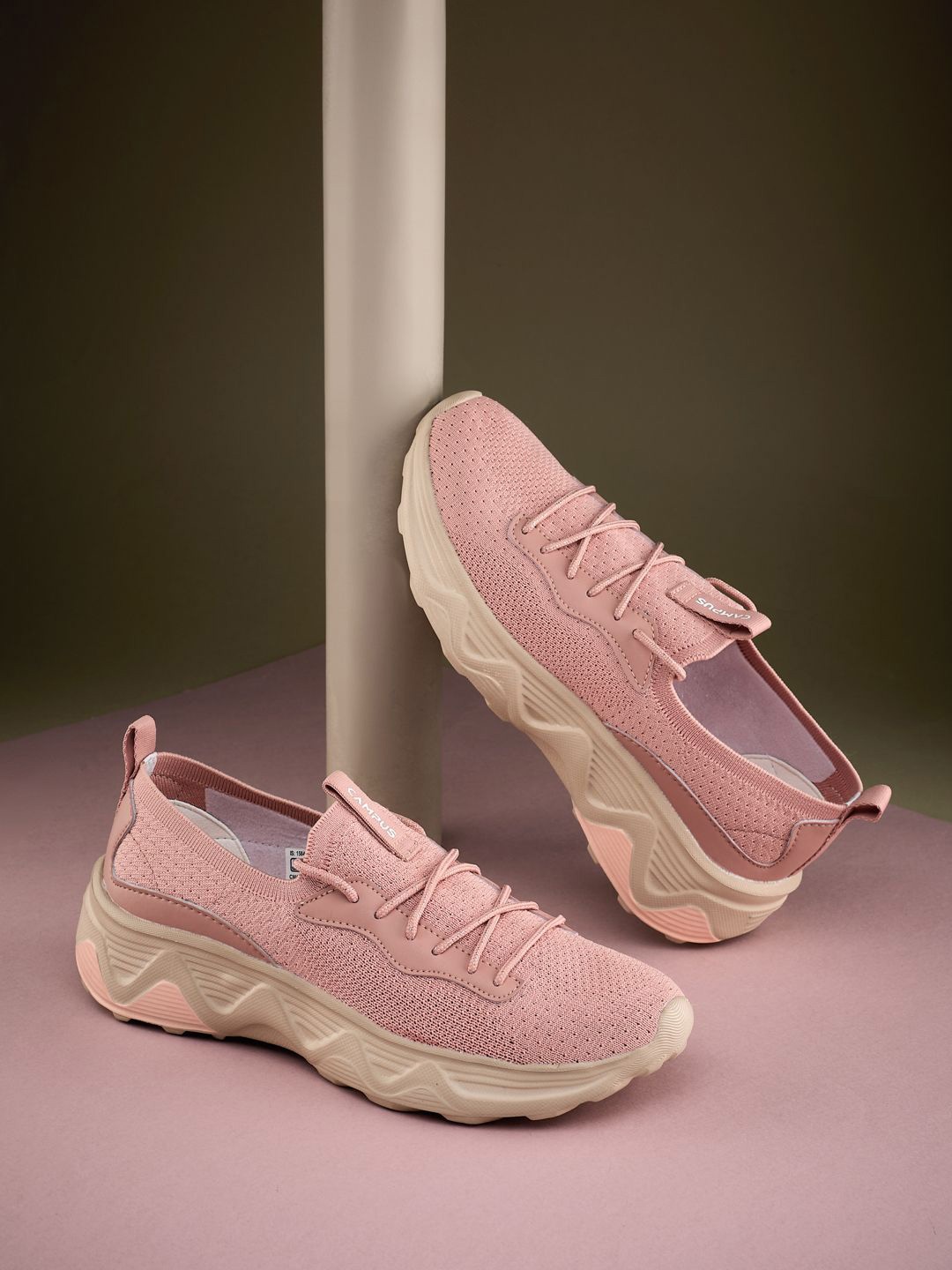 

Campus CLEAT Women Mesh Walking Non-Marking Shoes, Peach