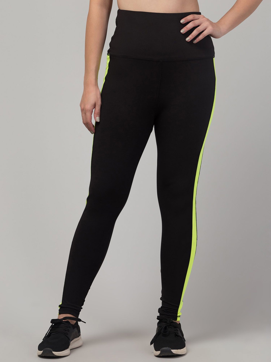 

HIRRUX Women High-Rise Dri-Fit Sports Tights, Black